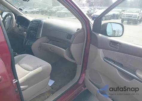 2006 Toyota Sienna Le z USA, uszkodzony, nr VIN 5TDZA23C86S455691